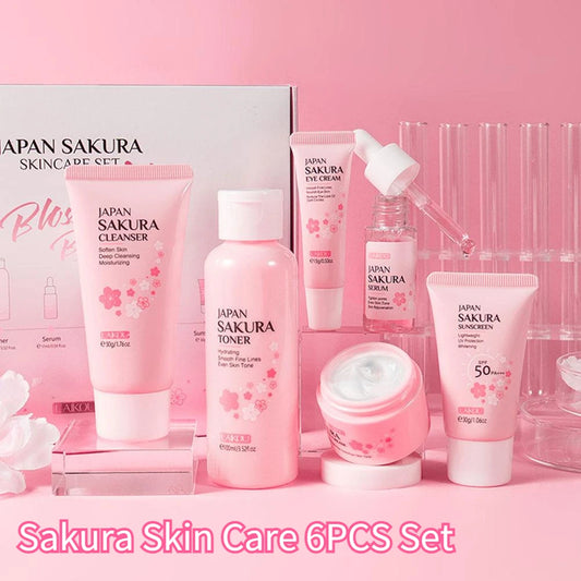 Sakura 6-teiliges Hautpflege-Geschenkset von Tradeliana